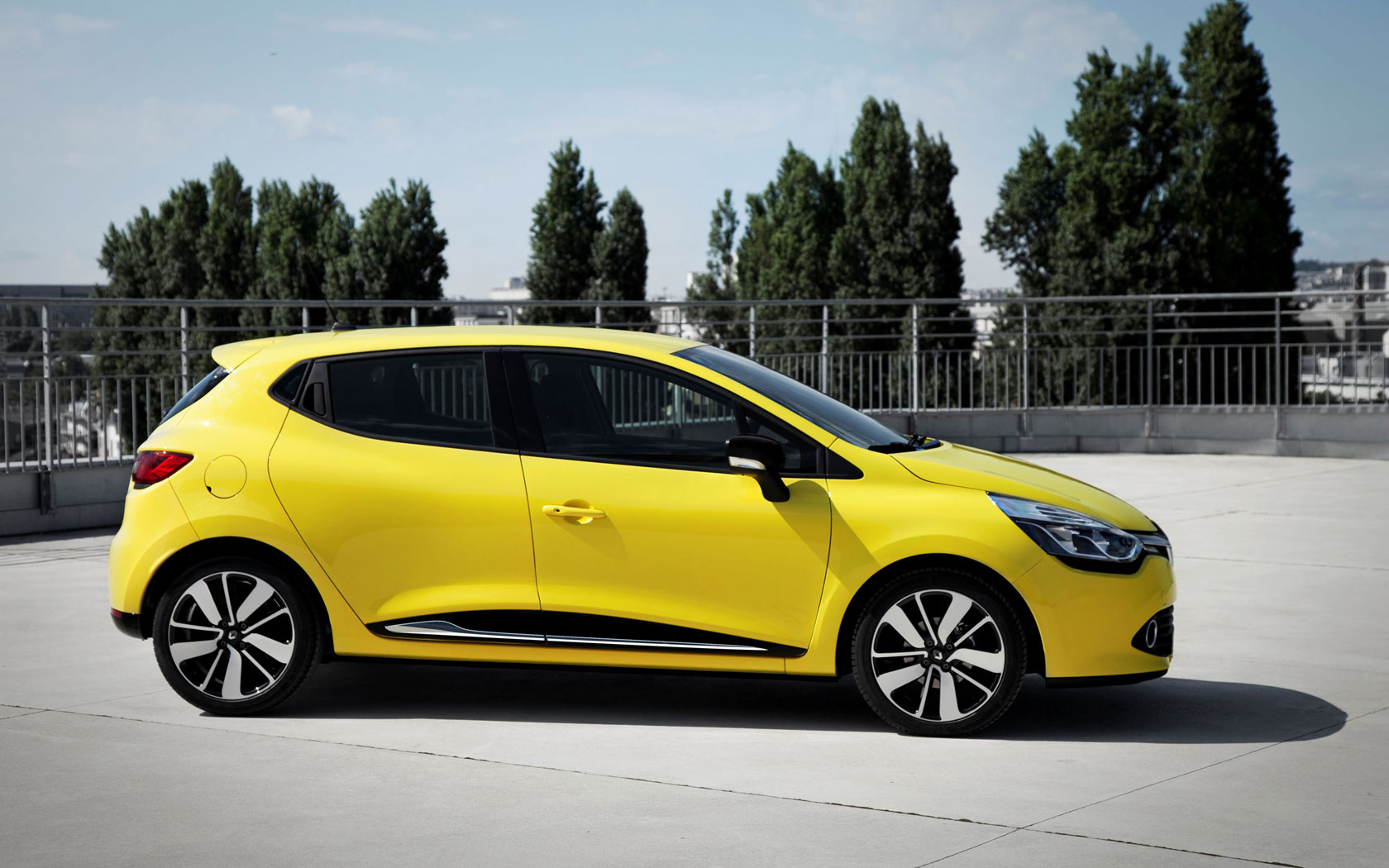 Новый Renault Clio успешно прошел предсерийные испытания
